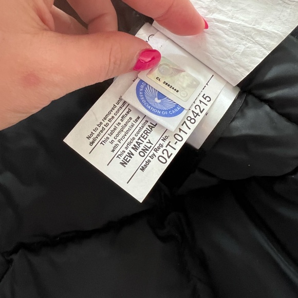 Canada Goose Victoria Parka- 3037L- XXS- ADMIRAL BLUE (Close to black) - Picture 7 of 14